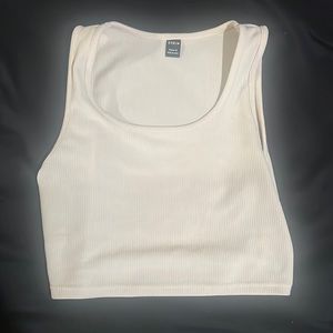 Ribbed crop tank